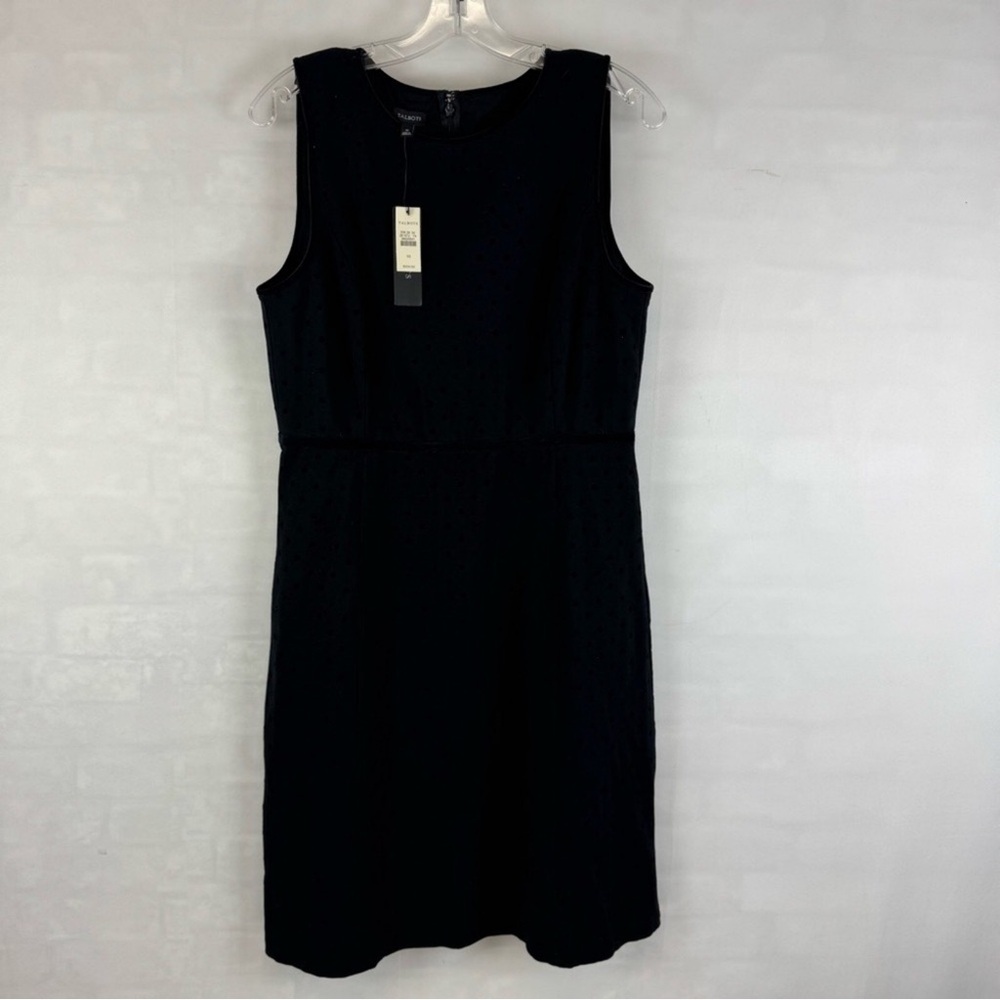 Elegant Black Sleeveless Dress